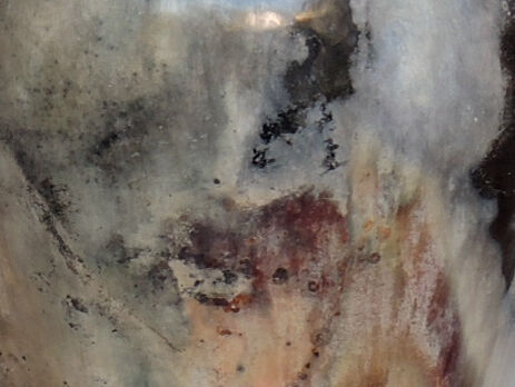 Frauke Roloff, Schale und Vase. Grosses Ensemble, 2025, Rauchbrandkeramik Foto: Frauke Roloff