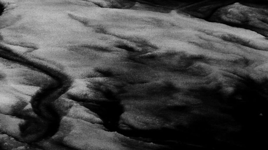 Mo Diener, Hologramm – Die Archäologin, 2026, Holographische Projektion, Stereosound, Videostill, © Mo Diener