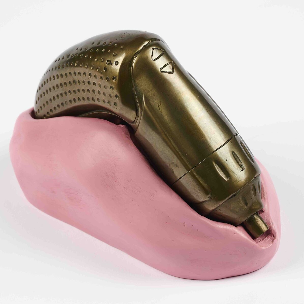 Monica Bonvicini, Drill 4 Chastity (for Parkett No. 72), 2007, © Saša Fuis Fotografie, Köln, © 2025, ProLitteris, Zurich Monica Bonvicini, Drill 4 Chastity (for Parkett No. 72), 2007, © Saša Fuis Fotografie, Köln, © 2025, ProLitteris, Zurich